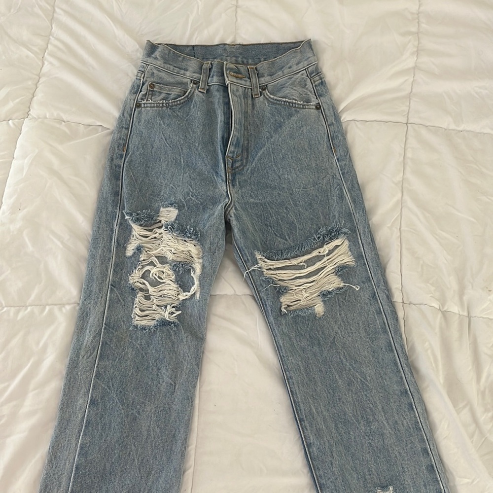 Carmar ripped jeans